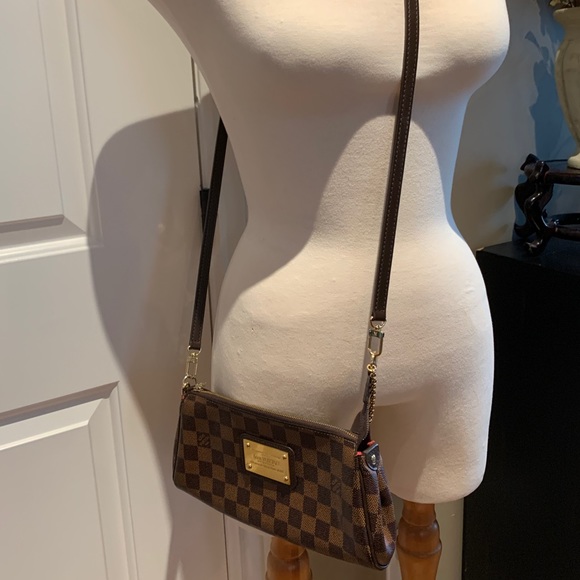 SOLD 🔥HOT ITEM🔥Louis Vuitton Eva clutch DE - Picture 12 of 12